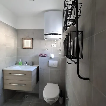 House Semesterbostad