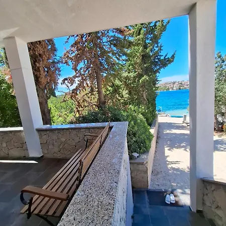 House Rogoznica (Sibenik-Knin)